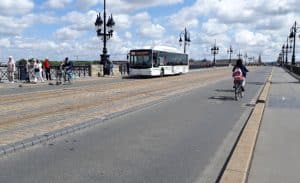 [Fce 3 Nvelle Aquitaine] Bordeaux le pont de pierre définitivement fermé aux voitures